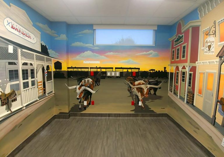 leilas-art-corner-custom-mural-artist-commercial-pediatric-clinic-school-daycare-office-restaurant-02