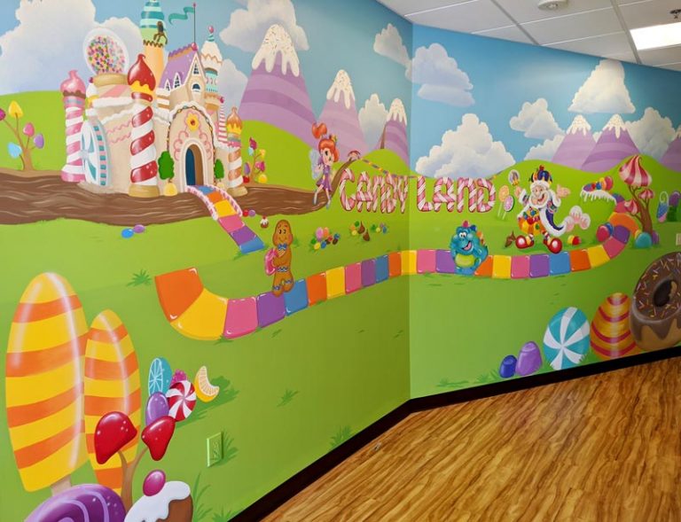 leilas-art-corner-custom-mural-artist-commercial-pediatric-clinic-school-daycare-office-restaurant-11