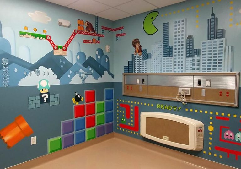 leilas-art-corner-custom-mural-artist-commercial-pediatric-clinic-school-daycare-office-restaurant-44