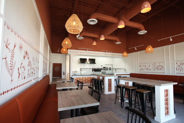 Dining1b1
