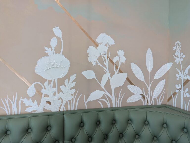 PXL_20251223_214833486